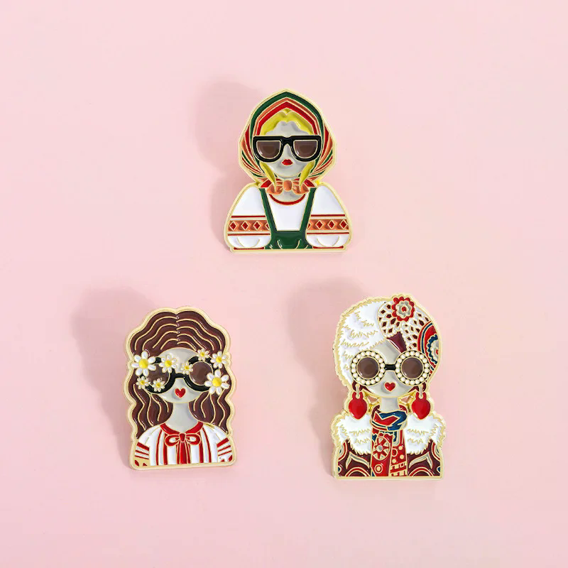 เข็มกลัดเคลือบลายการ์ตูนตัวละค - Ethnic Fashion Images บทวิจารณ์และราคา