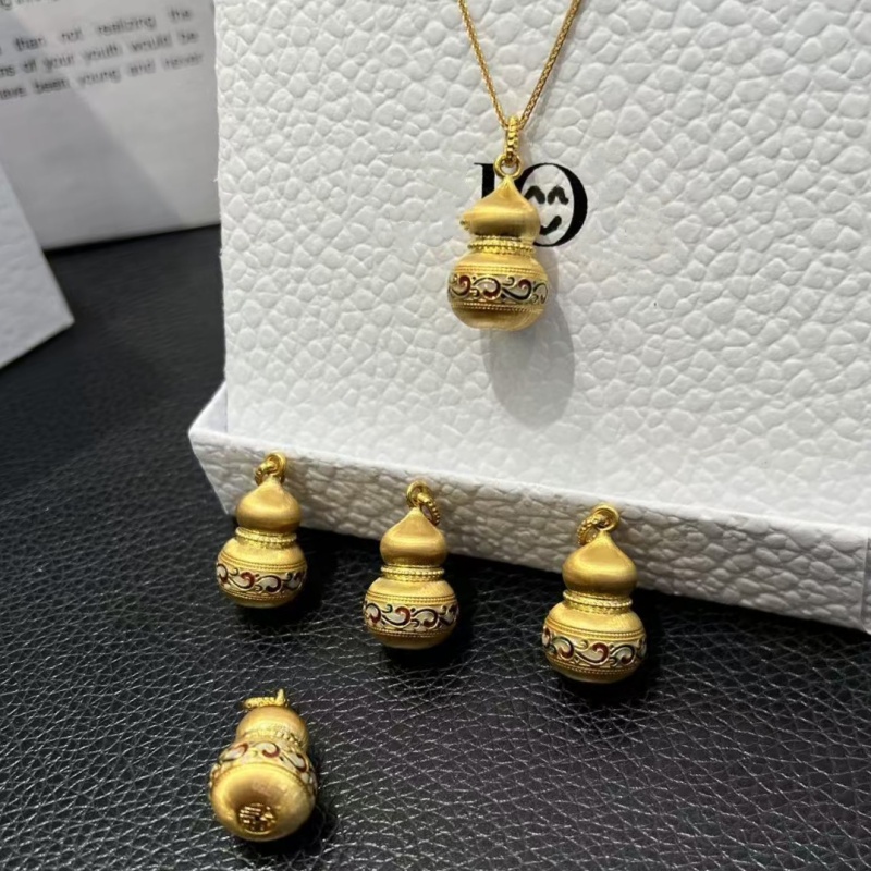 จี้ทองคำ 18K รูปทรงน้ำเต้าลายเ - Ethnic Fashion Boutique บทวิจารณ์และราคา